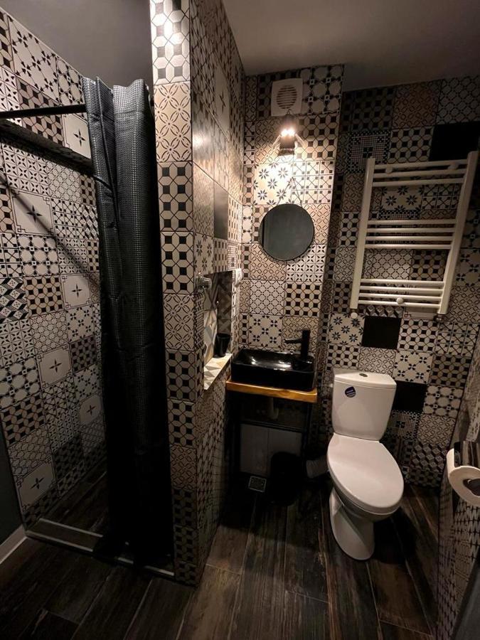 Studio G1 Moineşti Esterno foto